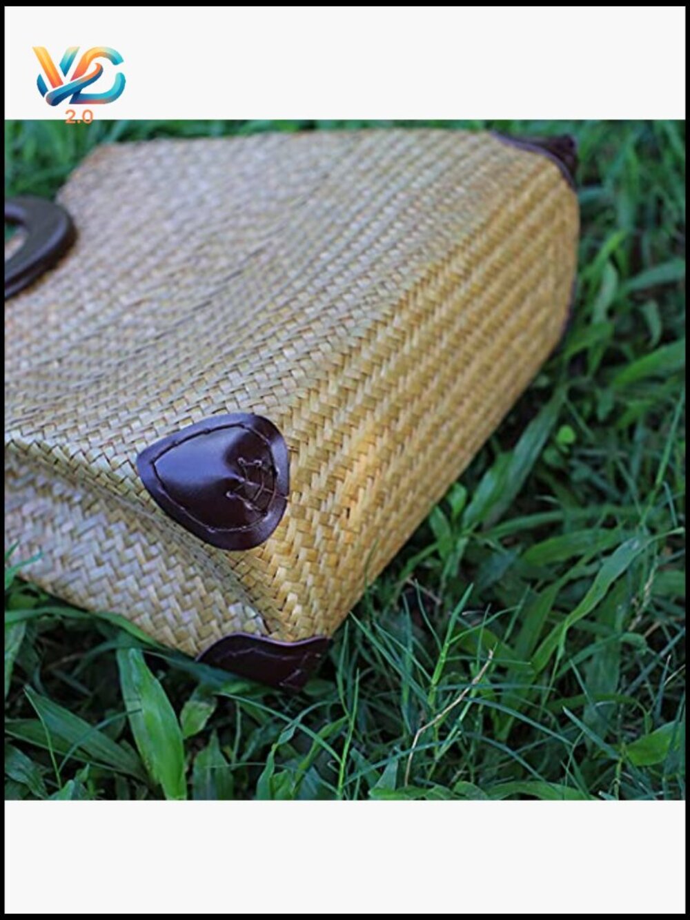 Hand-Woven Straw Tote Bag Rattan Beach Purse Retro Clutch with Round Wood Handle - Picture 6 of 6